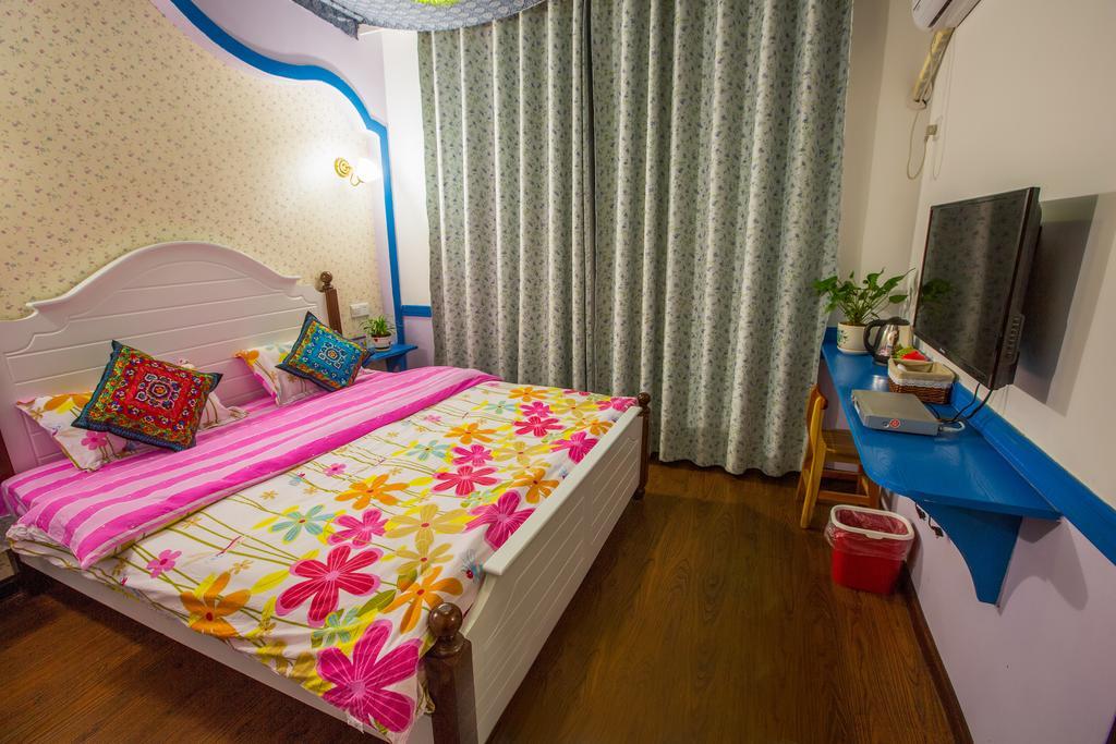 Zhangjiajie April Hostel Cameră foto